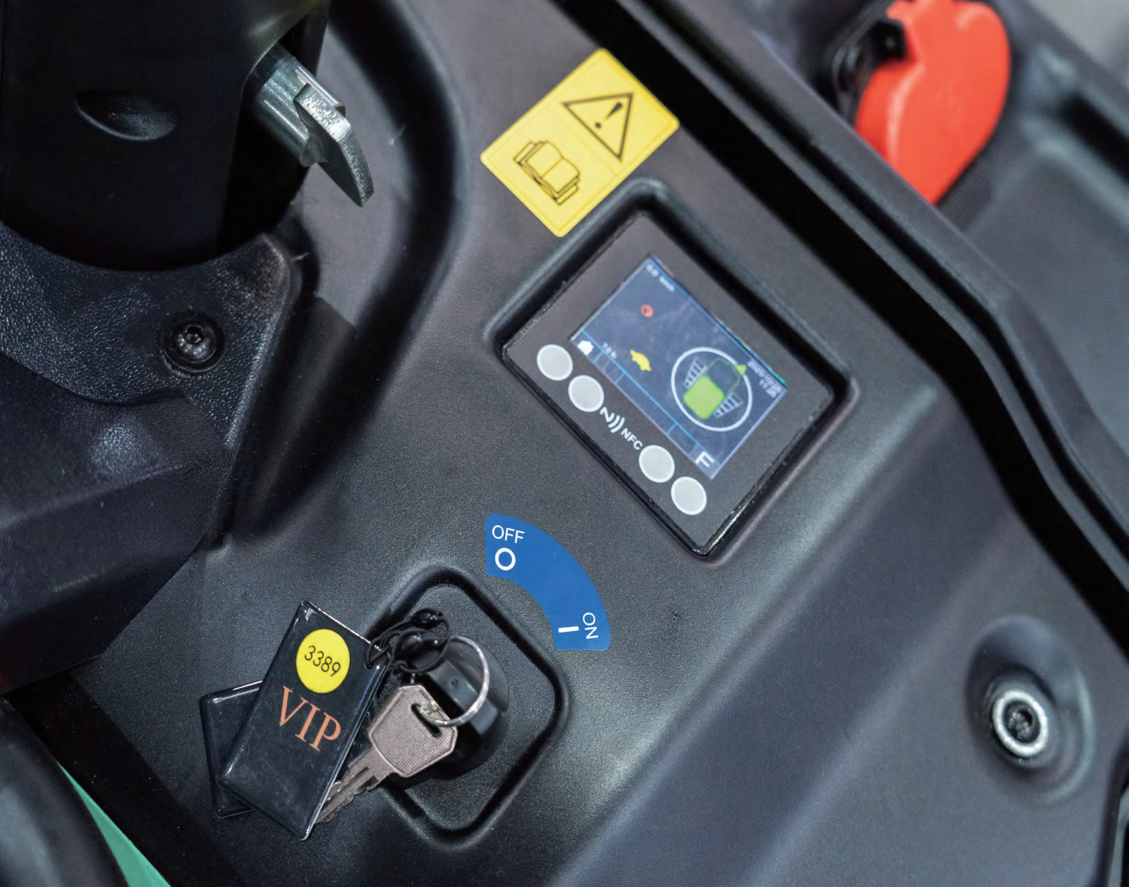 Dijital ekranlı transpalet RPL20 PRO akıllı kontrol paneli