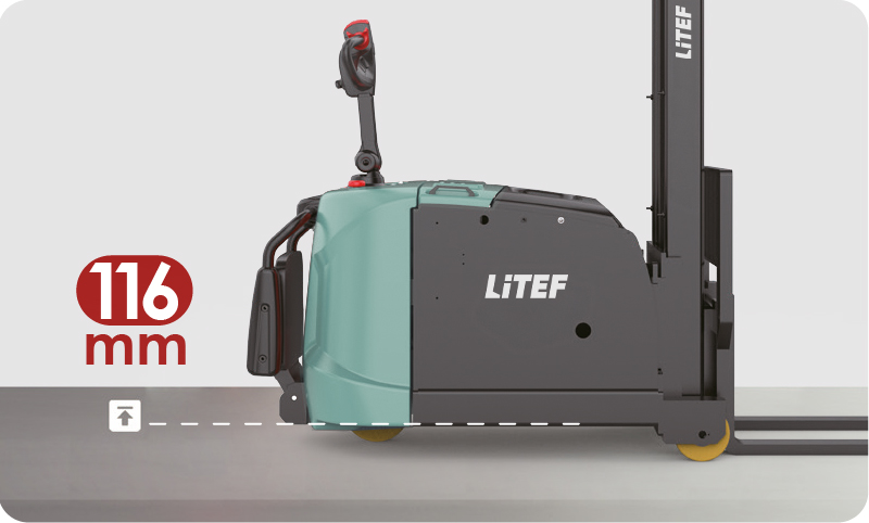 RSC122 116 mm yerden yüksek denge ağırlıklı istif makinesi
