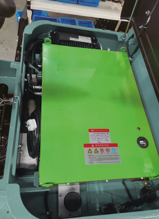 LİTEF EFL181 1.8 ton kompakt lityum akülü forklift